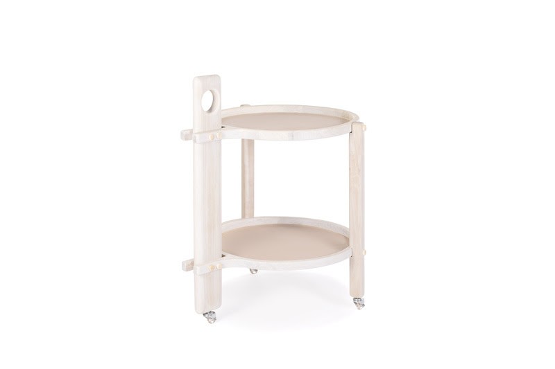 Funcionais e decorativos, os carrinhos-bar estão de volta - ABIMAD332 Funcionais e decorativos, os carrinhos-bar estão de volta - ABIMAD332