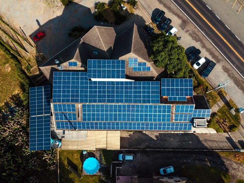 Energia solar faz bem para o bolso - ABRASOL
