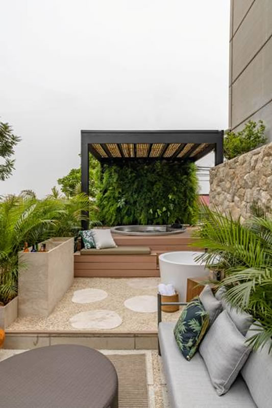 Com mercado em franca expansão, spas e banheiras trazem cada vez mais conforto e bem-estar - AGUA1