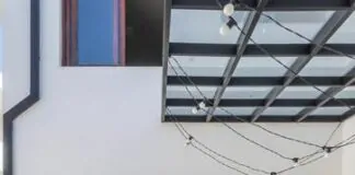 Janela camarão: entenda como ela pode ampliar espaços e integrar ambientes  - AMOROSO3