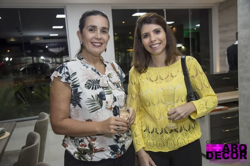 Inauguração da loja NEW em Campinas - Ana Mércia e Queli Farias