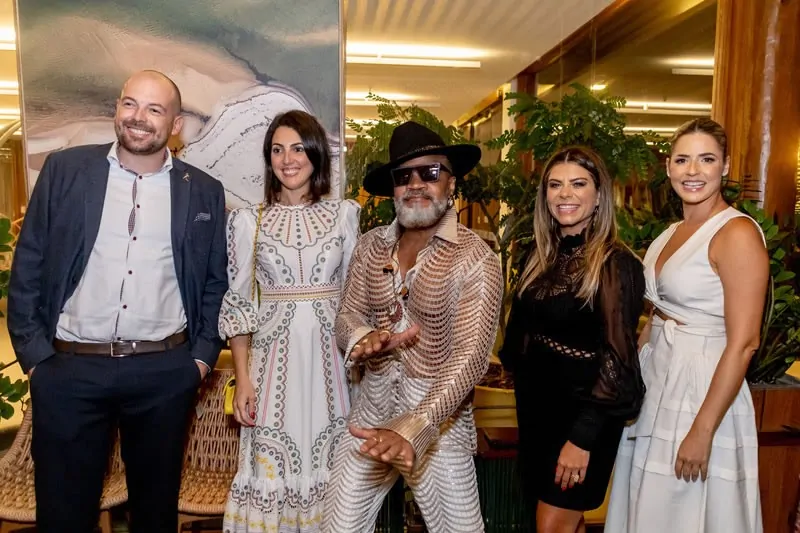 Carlinhos Brown comanda um festão de reinauguração em Salvador - CARLINHOSBROWN