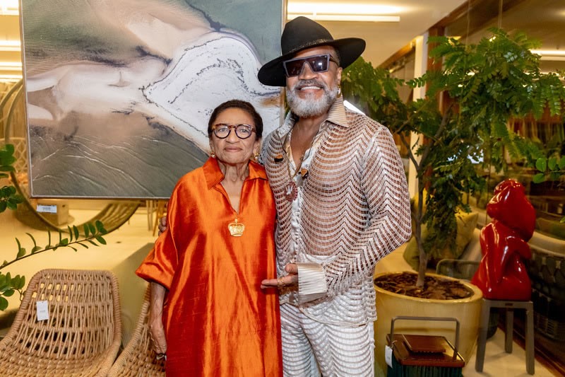 Carlinhos Brown comanda um festão de reinauguração em Salvador - CARLINHOSBROWN1 1 Carlinhos Brown comanda um festão de reinauguração em Salvador - CARLINHOSBROWN1 1
