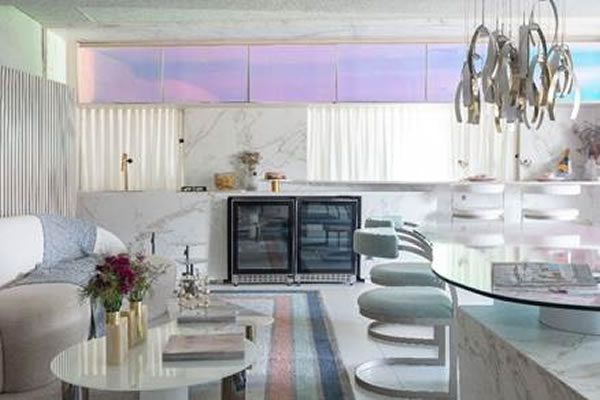 Quatro benefícios de se ter uma cervejeira em casa - CERVEJEIRA