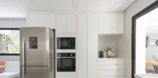 Portas e gavetas: dicas para aproveitar os espaços de forma inteligente - COZE