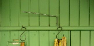 Cada vassoura tem o seu jeito correto de uso - Cada vassoura tem o seu jeito correto de uso