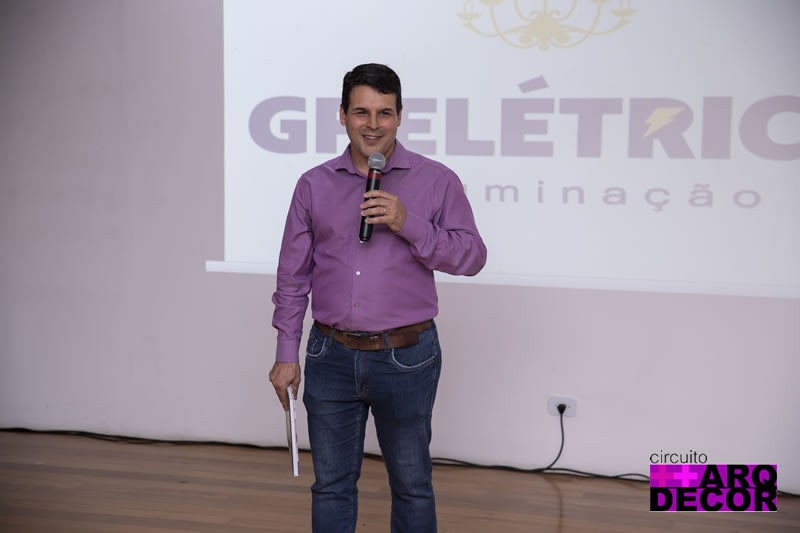 Lançamento do Anuário ARQ+DECOR 2019 reúne convidados em festa elegante na Casa de Vidro - Circuito ArqDecor 44