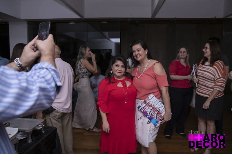Lançamento do Anuário ARQ+DECOR 2019 reúne convidados em festa elegante na Casa de Vidro - Circuito ArqDecor 62