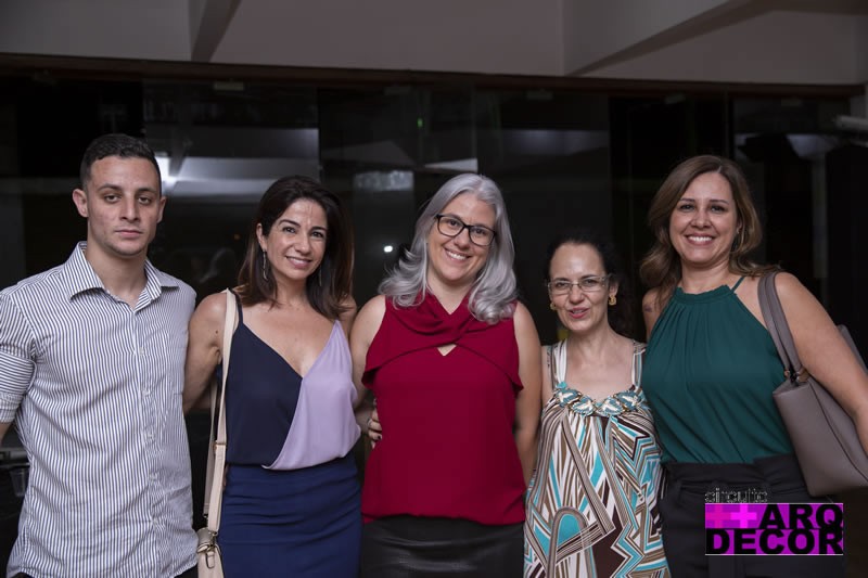 Lançamento do Anuário ARQ+DECOR 2019 reúne convidados em festa elegante na Casa de Vidro - Circuito ArqDecor 71