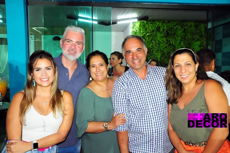 Reinauguração Showroom Aqualax Piracicaba - Isadora Ferreira Pedro Rasera Sefora Viana Marcelo Gusson e Carla Mateuzzo