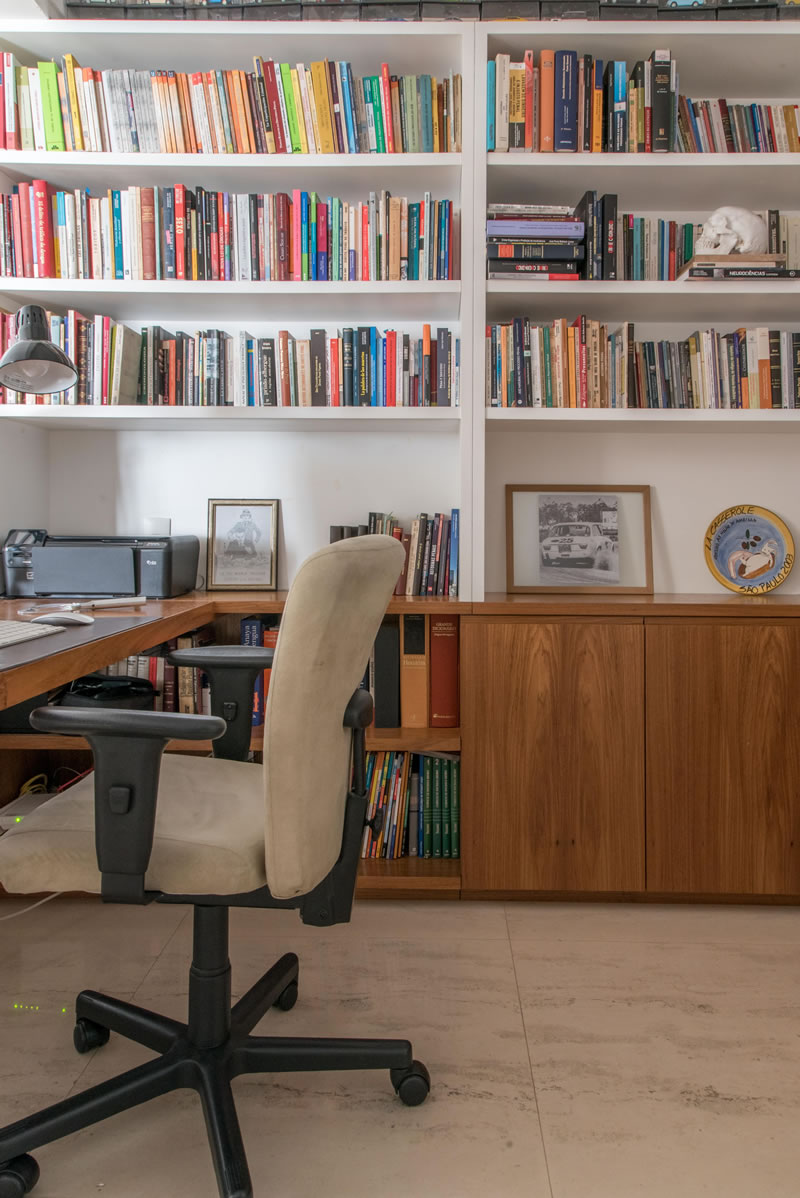 Coleções de livros: acervo dos moradores ainda mais interessante no décor - LIVRO1