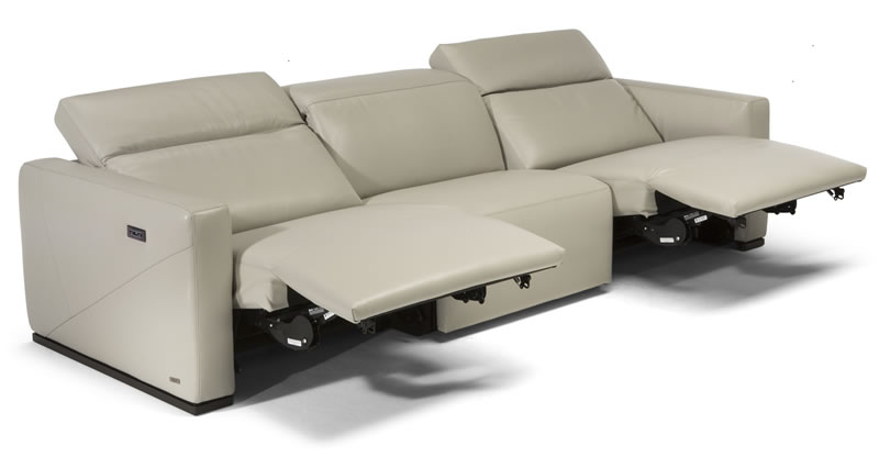 Natuzzi Editions ressalta o design clássico atemporal no sofá Baltimora - NATUZZI1 Natuzzi Editions ressalta o design clássico atemporal no sofá Baltimora - NATUZZI1
