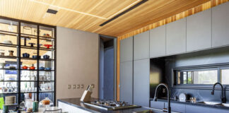 Sem bagunça em 2025: como organizar o armário da sua cozinha - ORGA