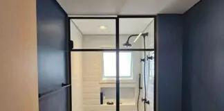 BOX DE BANHO PROPORCIONA EFEITO PINÁZIO NA DECORAÇÃO - RETRO