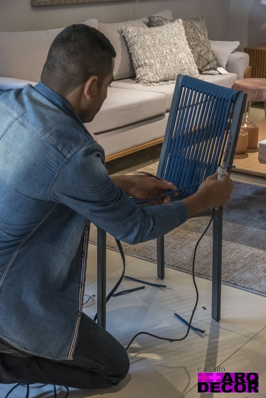 Lançamento Vitrine Conceitual Tessaro Móveis - TESSARO 45