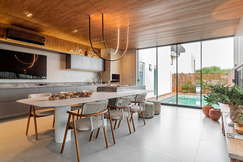 Teto Vinílico pode contribuir na criação de ambientes para receber amigos e familiares - TETO1