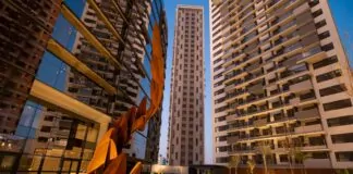  Sorocaba ganha obra de arte de mais de 7 toneladas, assinada por Guto Requena - TOWER