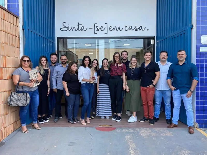 Visita à fábrica R & C  móveis Planejados em Itapira - capa fabrica R e C móveis Planejados