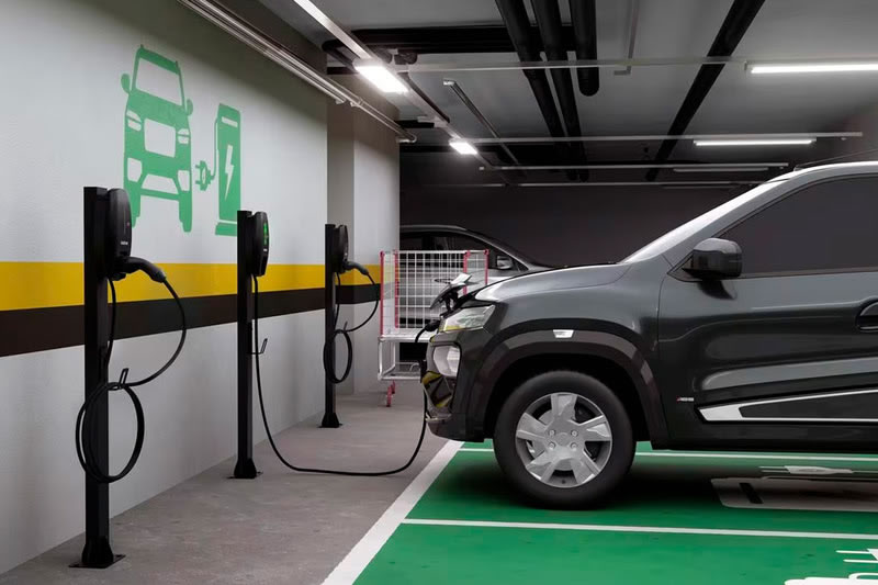 Secovi Campinas debate gestão condominial e veículos elétricos em evento  - eletrico