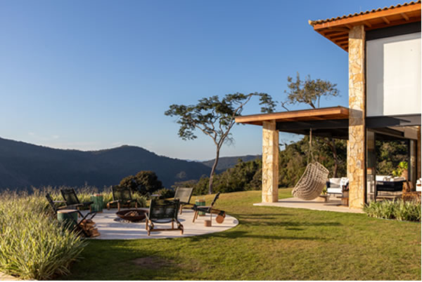 Jardins funcionais: como unir beleza e praticidade nos espaços externos - espaços externos