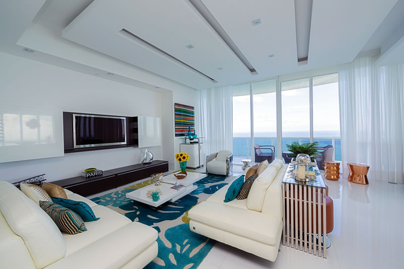 Como deixar a sala de TV confortável e adequada para maratonar séries e filmes - maratonar1