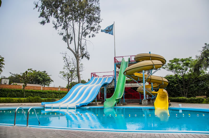 Piscina de fibra ou inflável: qual a melhor opção? - piscinafibra
