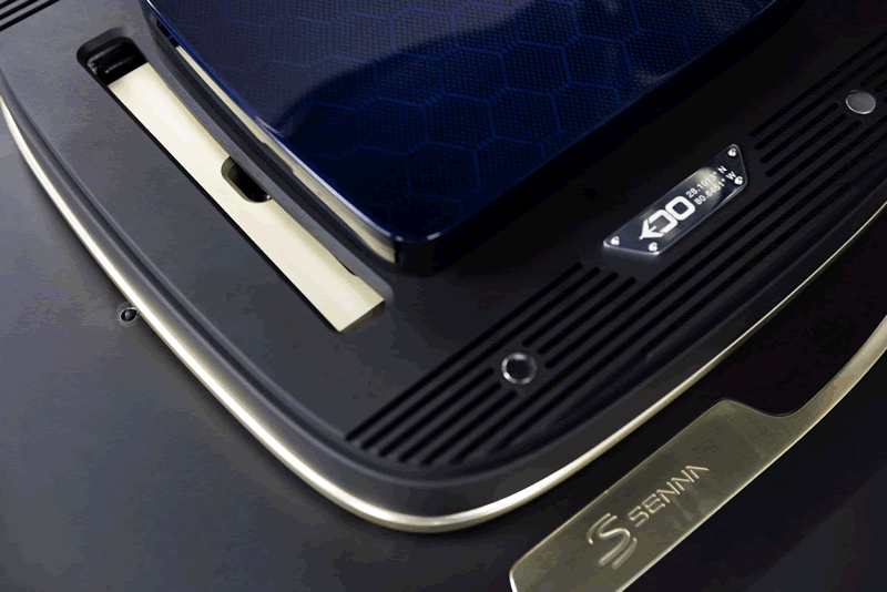 Marca Senna e Embraer lançam cadeira exclusiva em homenagem a Ayrton Senna - senna2