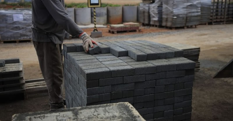 Blocos estruturais reduzem custos em mais de 20% e aceleram obras - tecnobloco